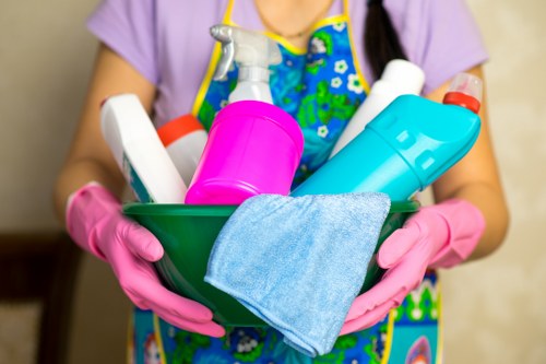 Staff responsibilities in a carpet cleaner complaints procedure